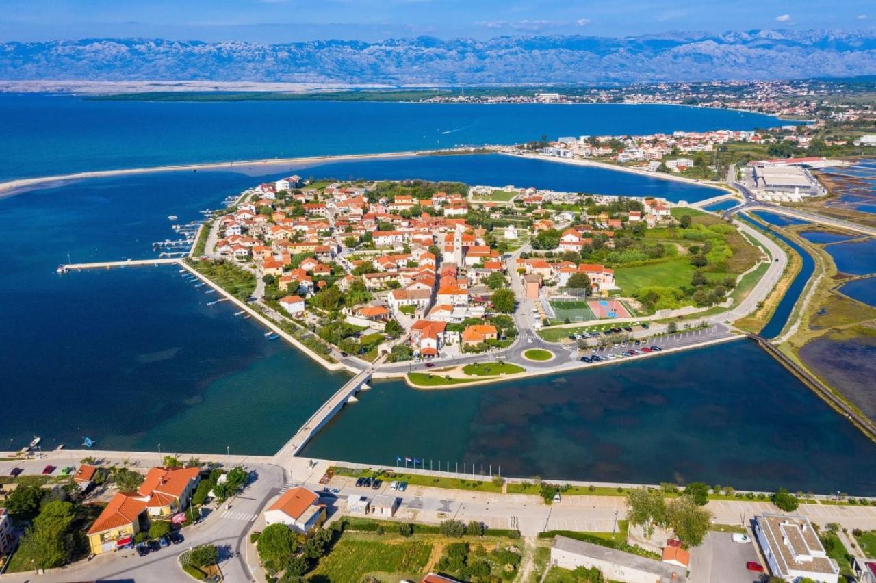 Apartments With A Parking Space Nin, Zadar - 11402 Exterior foto